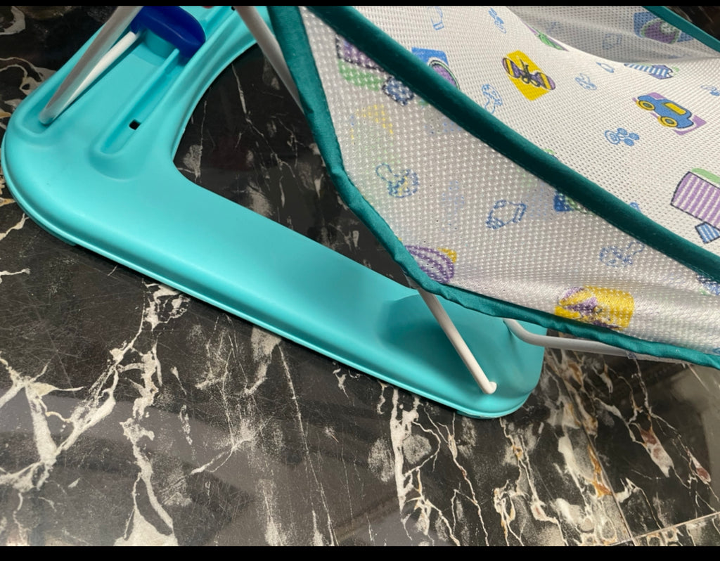 Baby Bather With Lock