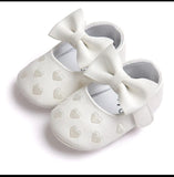 Pre-Order Hearty Bow Shoes