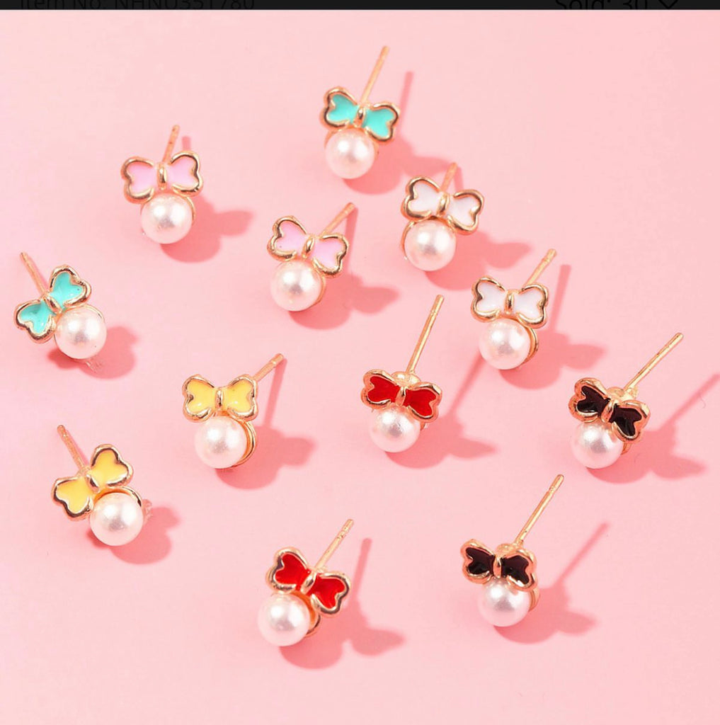 Bow Tie Earring (6 pairs)
