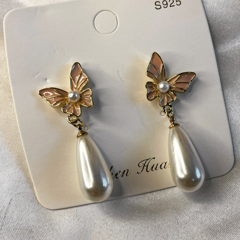 Pink Pearl Butterfly Earring